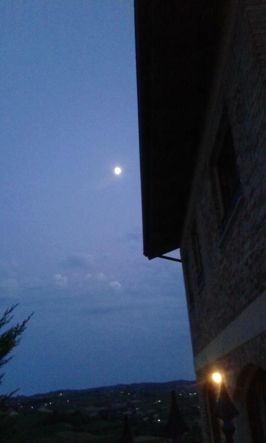 Casa Vacanze Sweet Dreams Agliano Terme Dış mekan fotoğraf